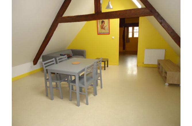 Appartement Aubusson Centre ville Mansardé - A