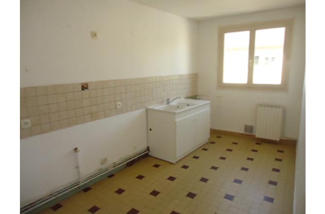 Appartement Aubusson 3 pièce(s) 72 m2 - C