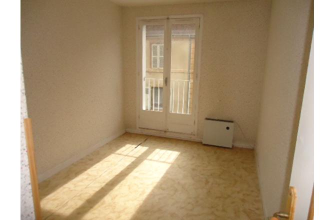 Appartement Felletin 1 pièce(s) 14.31 m2 - C