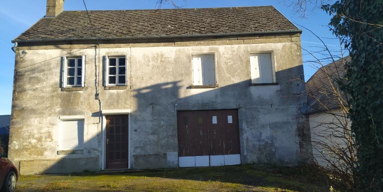 MAISON HABITABLE AVEC COUR ET JARDIN INDEPENDANT