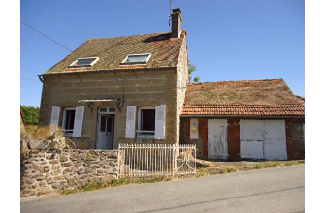 MAISON DE 2 CHAMBRES-JARDIN-GARAGE - A