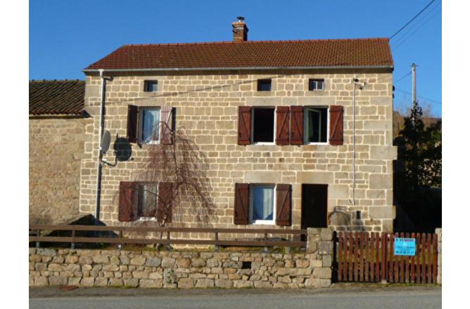 MAISON DE BOURG EN PIERRES HABITABLE LA VILLETELLE . - B