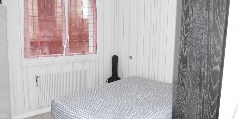 Appartement 2 chambres, chauffage gaz de ville, double vitrage - E