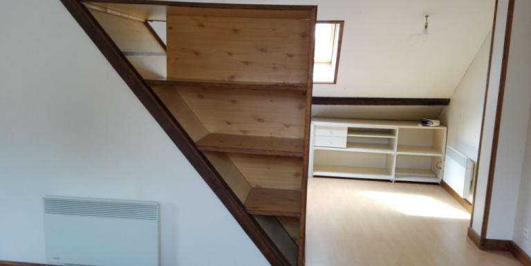 AUBUSSON STUDIO -LOFT 30 m2 Meublé et équipé , et un garage - B