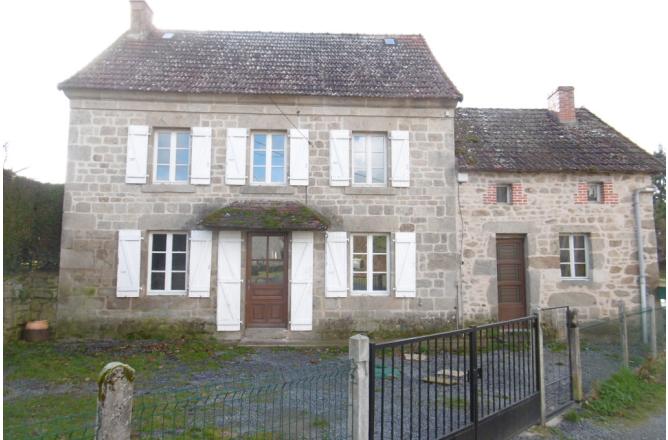 Maison en pierre proche FELLETIN, 3 chambres et dépendance - A