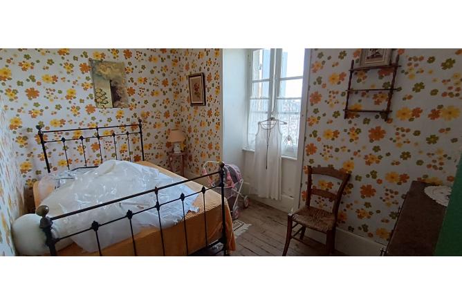 Belle Maison bourgeoise sur parc arboré de 1000m2 secteur Auzances - I