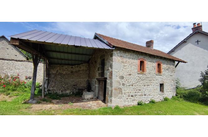 Ancienne fermette , 150 M2 habitable , Grange et Four à pain - B