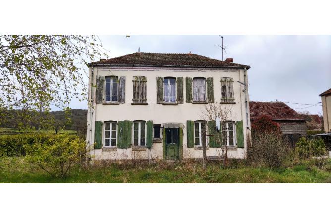 Maison avec jardin - A