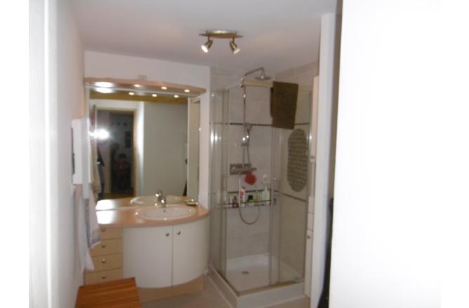 MAISON CREUSOISE EN PIERRES RENOVATION RECENTE - K