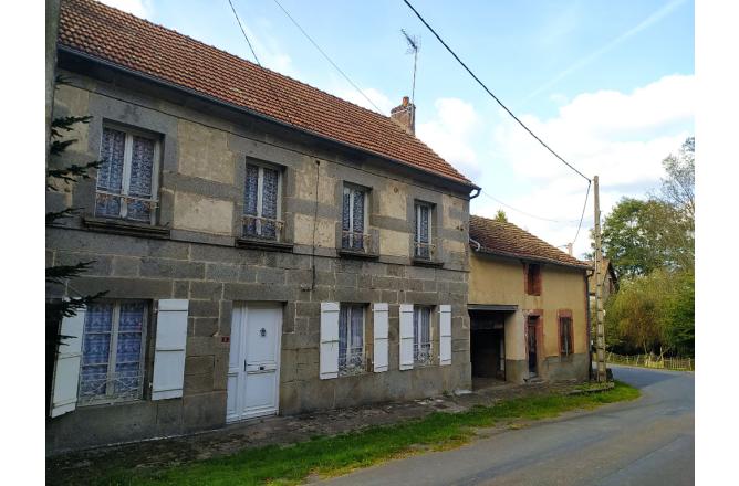 MAISON DE CARACTERE A RENOVER - H