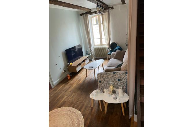 Maison à Aubusson, Quartier calme, proche des commerces - C