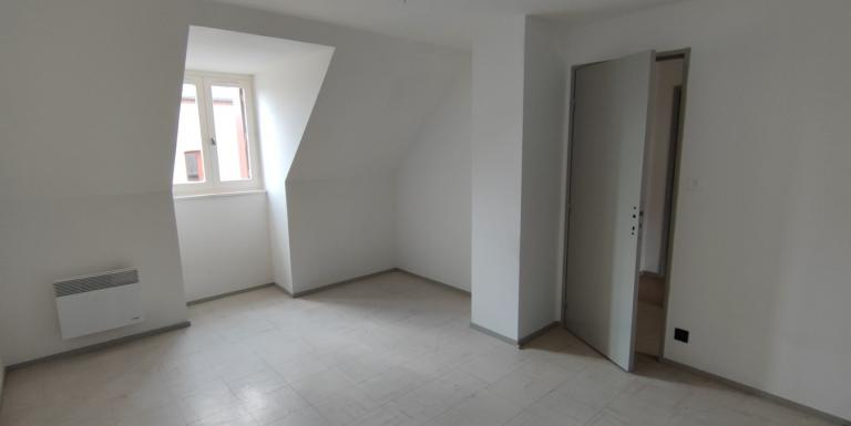 Maison 3 chambres , garage, 101 m2 habitable - H