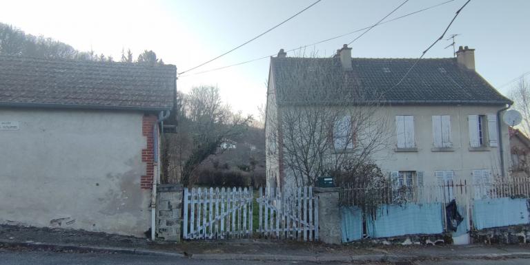 MAISON AVEC JARDIN QUARTIER CALME