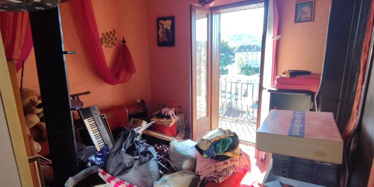 Situation exceptionnelle sur Aubusson au pied de l'emblème de notre ville - G