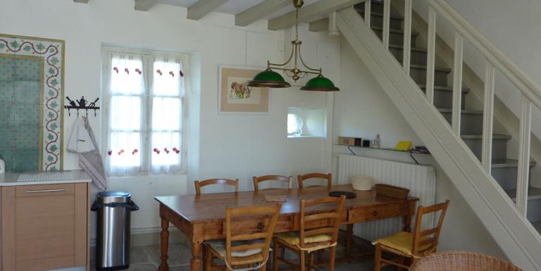 ENSEMBLE DE DEUX MAISONS EN PIERRE - M