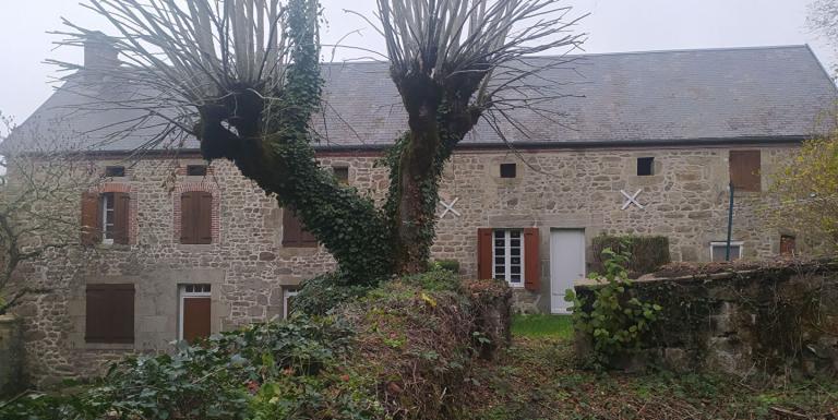 MAISON DU XVII - JARDIN ATTENANT ET DEPENDANCE - L