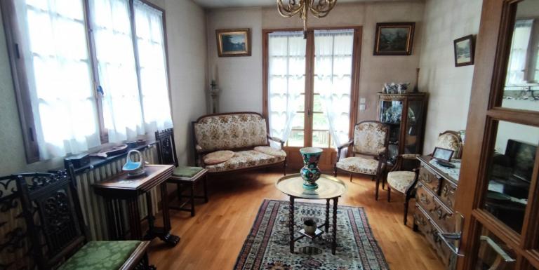 EXCLUSIVITE Maison charme, tranquillité, espace intérieur, vue sur Aubusson - C