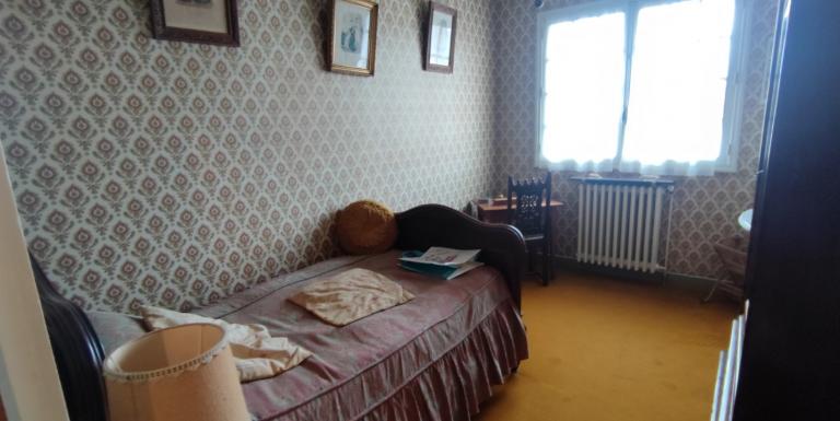 EXCLUSIVITE Maison charme, tranquillité, espace intérieur, vue sur Aubusson - J