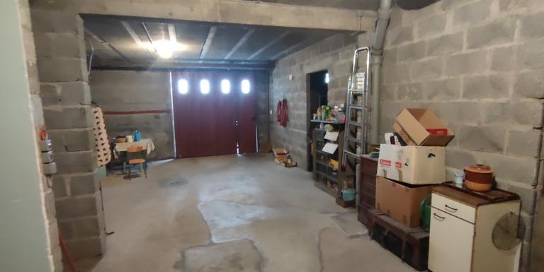 EXCLUSIVITE Maison charme, tranquillité, espace intérieur, vue sur Aubusson - P