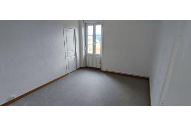 Appartement T2 en rez de chaussée, proche centre ville - B