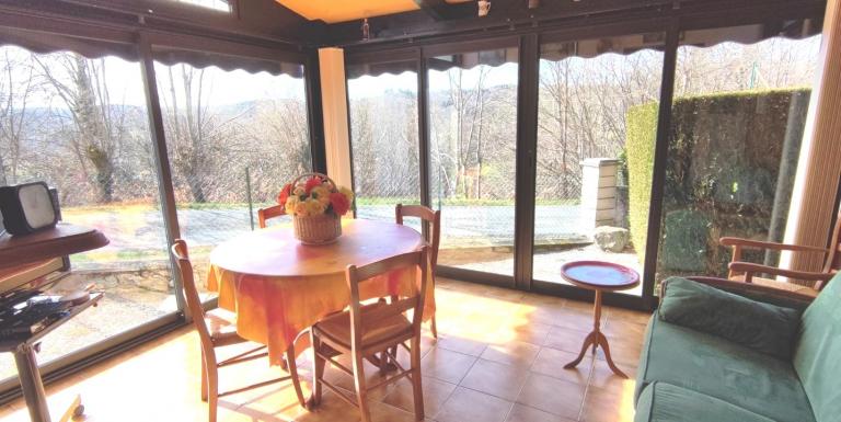 Maison proche FELLETIN , 3 chambres, terrain de 2800 m2 - C
