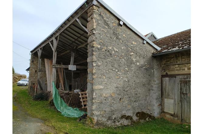 MAISON AVEC JARDIN ATTENANT - D