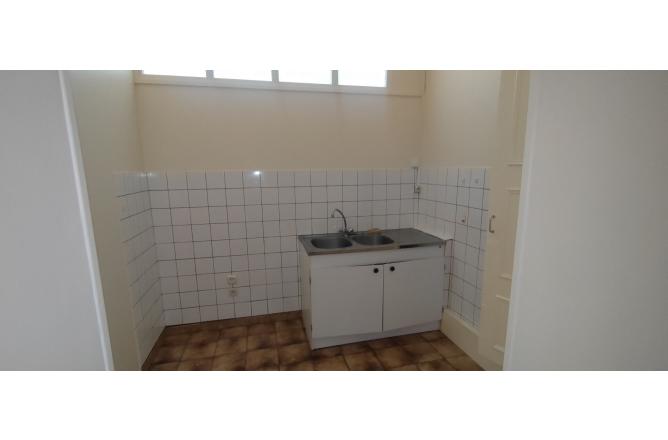 Appartement Centre ville 2 pièces , 62 m2 - B