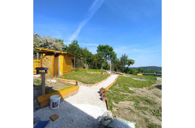 SECTEUR CROCQ MAISON HABITABLE DE SUITE AVEC TRES JOLI JARDIN AMENAGE - B