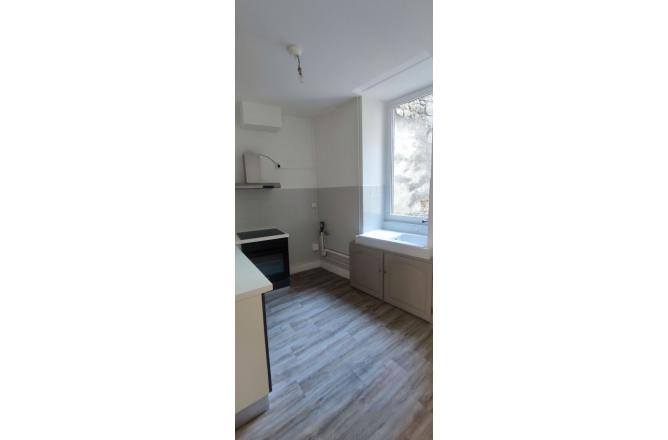 Appartement T2 centre ville Aubusson - C