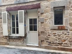 FELLETIN Appartement en rdc , refait à neuf, double vitrage, cuisine équipée