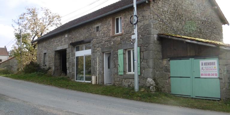 MAISON EN COURS DE RENOVATION PROCHE D AUBUSSSON