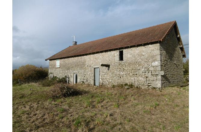 MAISON EN COURS DE RENOVATION PROCHE D AUBUSSSON - C