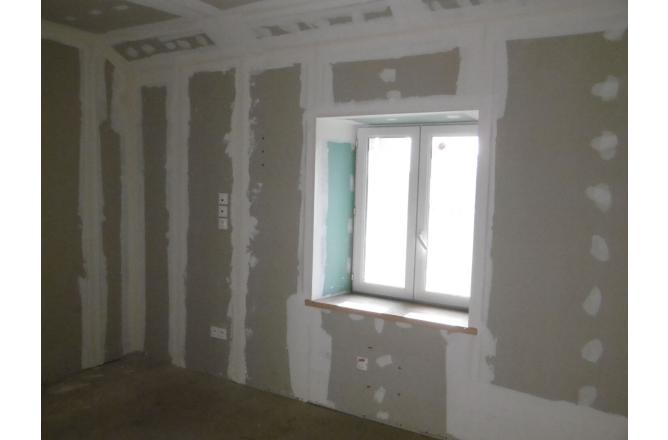 MAISON EN COURS DE RENOVATION PROCHE D AUBUSSSON - I