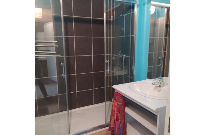 APPARTMENT F1 Bis - AUBUSSON - B