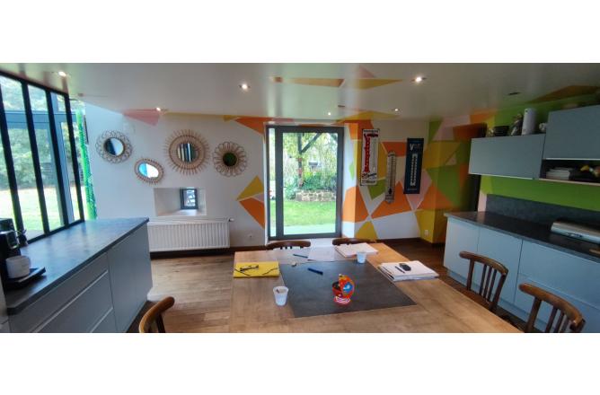 PROPRIETE SUR 3 HECTARES, BELLE RENOVATION - E