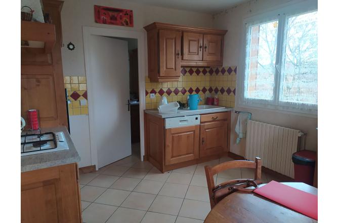 SECTEUR CROCQ HABITATION DE PLAIN PIED AVEC GRAND TERRAIN - D