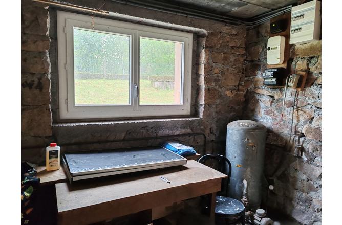 Maison Aubusson 4 pièce(s) 120 m2 , trois chambres , vue dégagée - L