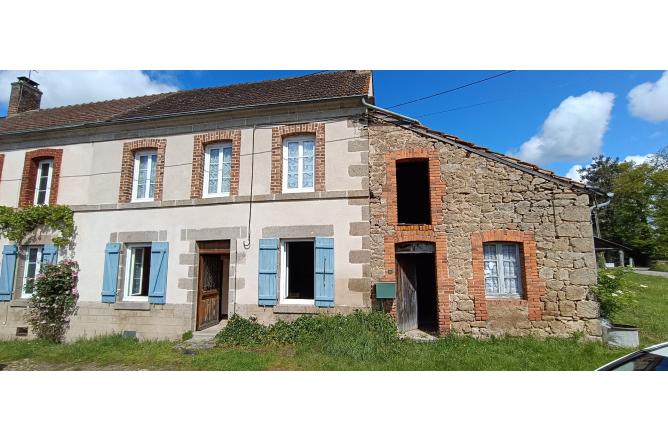 Maison avec Belle grange sur terrain de 1600 m2 - A