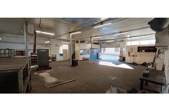 Centre FELLETIN Maison 75 m2 et bâtiment de 216 m2 - E