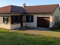 Maison meublée, 2 Chambres, véranda et grand garage