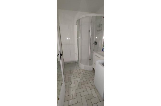 Appartement Aubusson F2 Meublé en Résidence avec garage - C