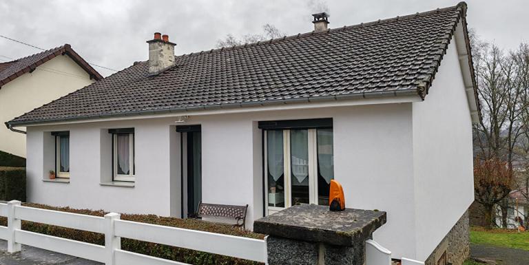 PAVILLON DES ANNEES 1970 , RENOVATION RECENTE , TROIS CHAMBRES , SOUS SOL , TERRAIN DE 576 M²