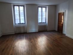 Appartement F4 de 110 M2 Centre ville Aubusson