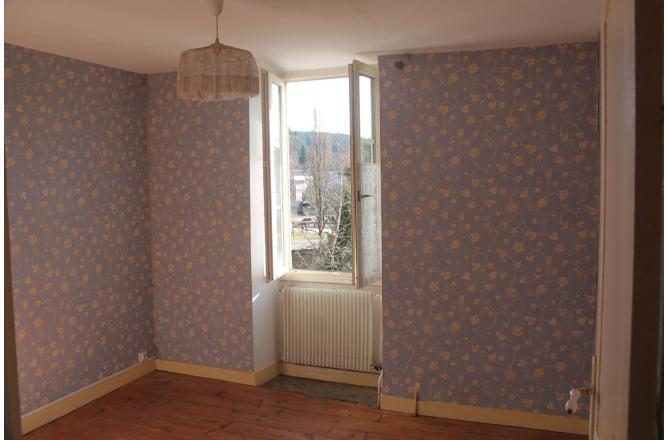 Maison en centre ville d'Aubusson - E