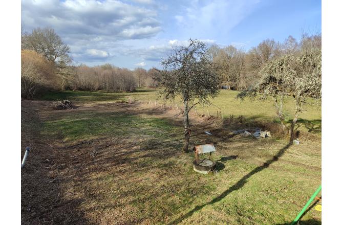 MAISON ISOLEE AVEC TERRAIN ATTENANT - D