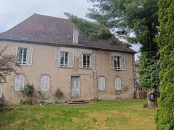 Appartement Aubusson 5 pièce(s) 128 m2 , 4 Chambres . grand jardin