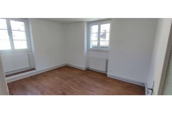 Appartement F2 centre ville quartier calme exposition SUD - A