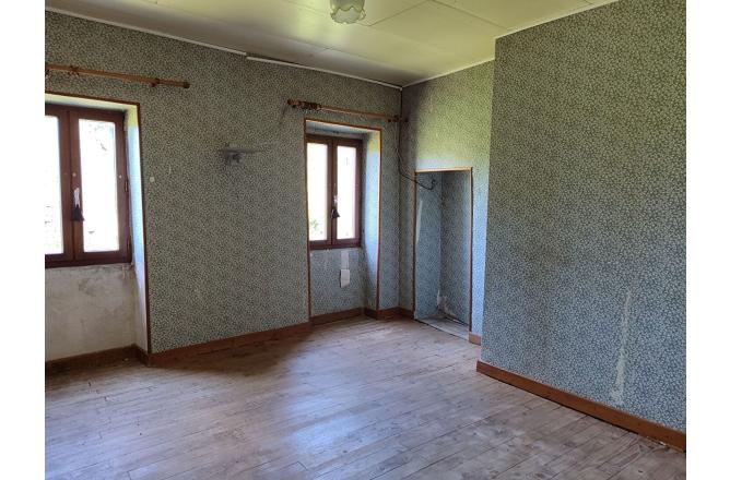 EMPLACEMENT EXCEPTIONNEL - F