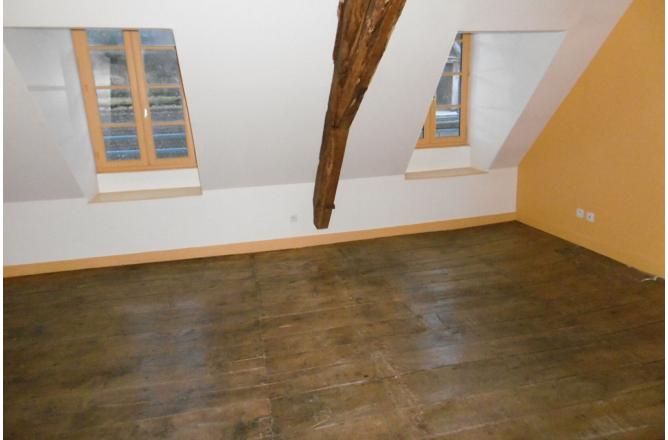 Appartement F2 Aubusson centre ville - A